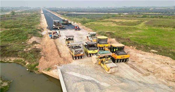 Khám phá địa chất công trình là bước đầu tiên và quan trọng nhất trong mọi dự án xây dựng, đặc biệt là các tuyến cao tốc, để hiểu rõ tính chất của nền đất và đá, từ đó đưa ra các giải pháp thiết kế và thi công tối ưu nhất cho công trình cao tốc mỹ.